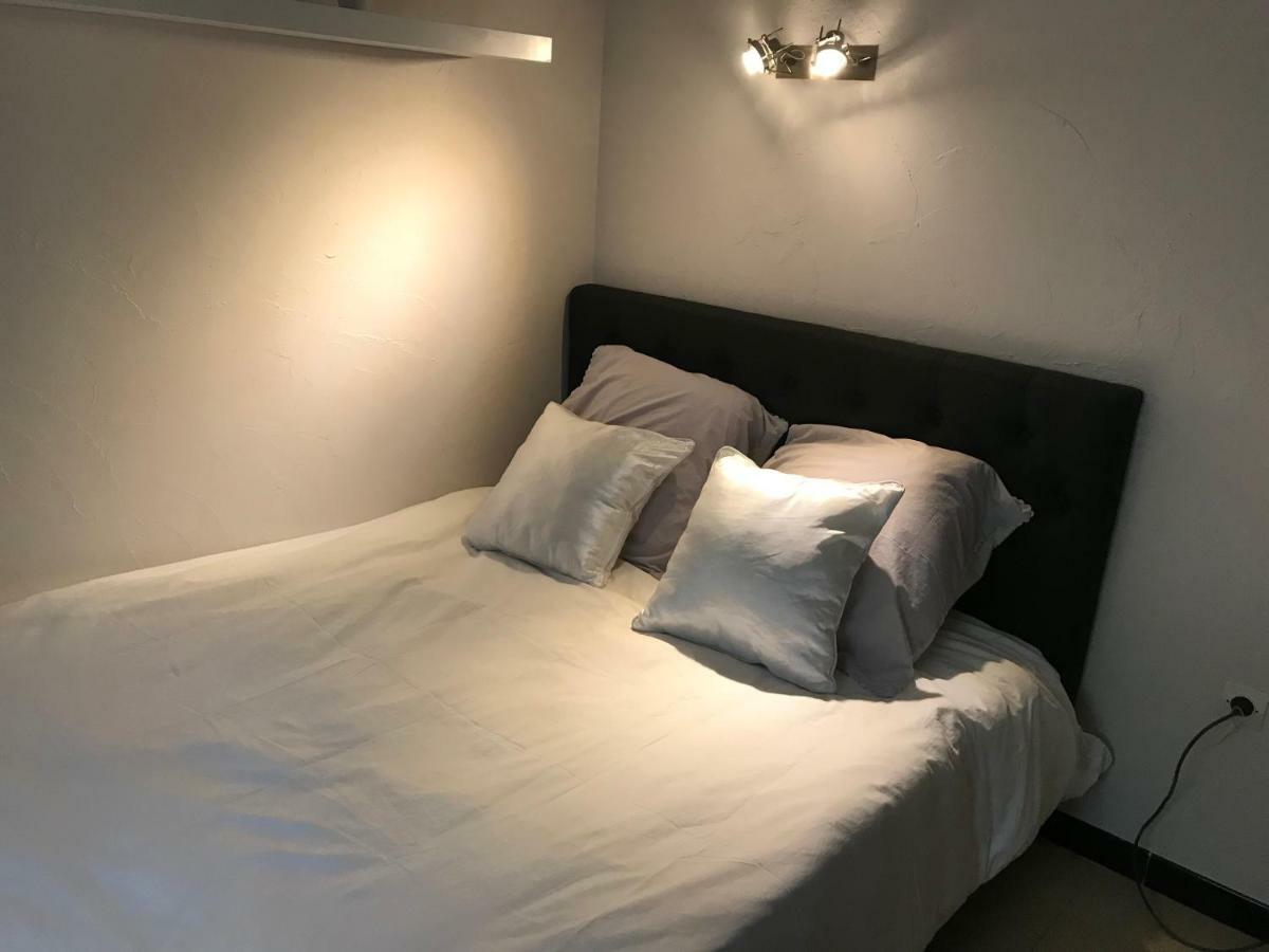 Studio 2 Pers En Vieille Ville Parking Gratuit - By La Source D'Orfee Булон сюр Мер Екстериор снимка